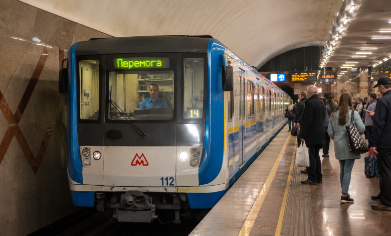 Потяг метро у Харкові